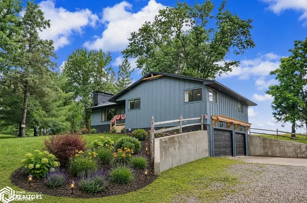 905 S Briarwood Lane, Mount Pleasant, IA 52641