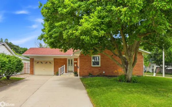 401 Neva PL, West Burlington, IA 52655