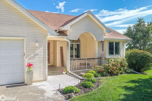 201 Plateau ST, Shelby, IA 51570