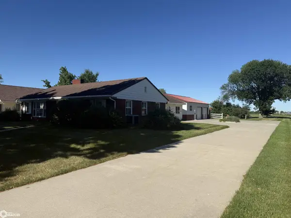 1004 15th ST, Onawa, IA 51040