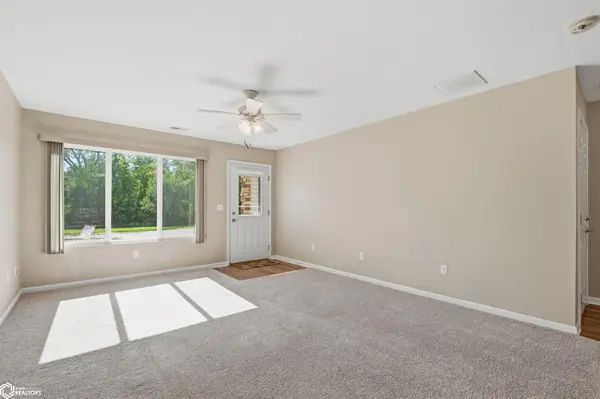 514 E Olive ST #508, Marshalltown, IA 50158