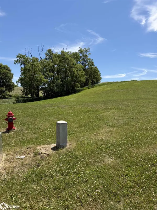 1216 N 16th ST, Denison, IA 51442