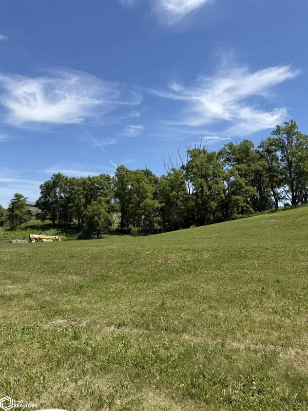 1216 N 16th ST, Denison, IA 51442