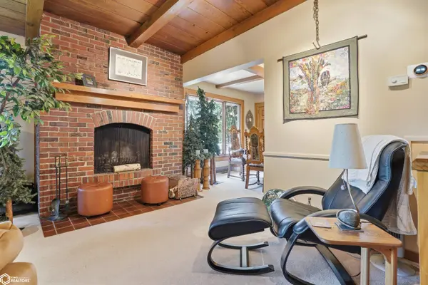 2006 Bittersweet Cir., Mount Pleasant, IA 52641