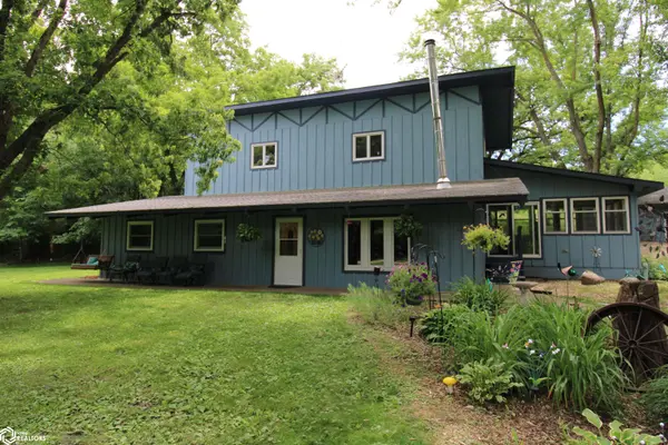 835 230 ST, Jefferson, IA 50129