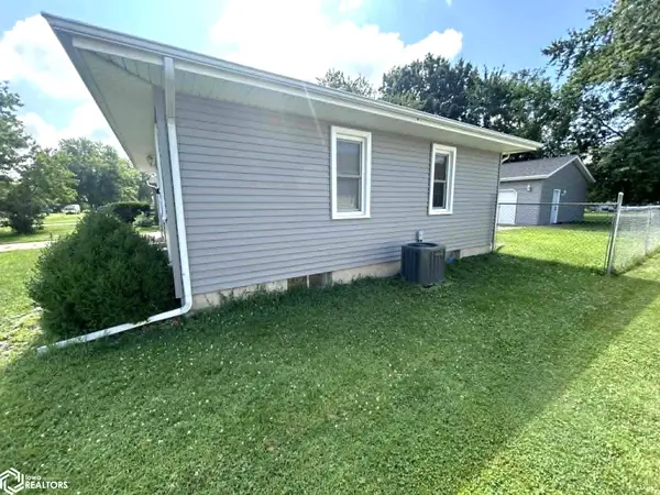 406 Crestview AVE, Ottumwa, IA 52501
