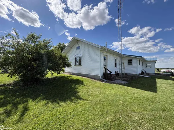 33284 582Nd ST, Moulton, IA 52572
