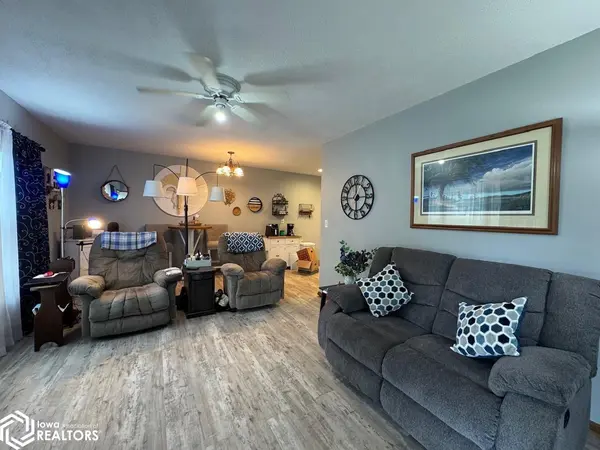 717 S 12th ST, Clear Lake, IA 50428