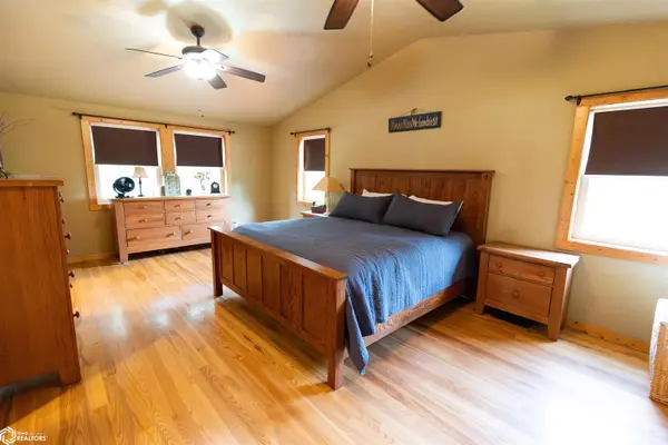 14871 Egret AVE, Drakesville, IA 52552