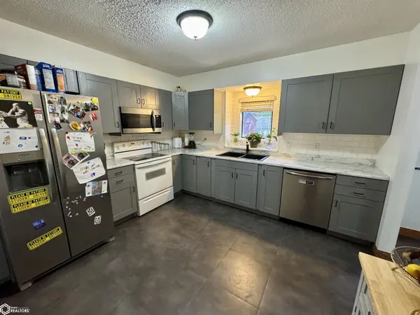 1630 Marcella Heights DR, Carroll, IA 51401
