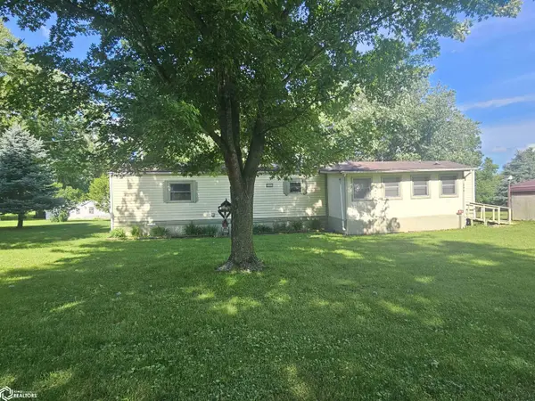 205 N King, Hillsboro, IA 52630