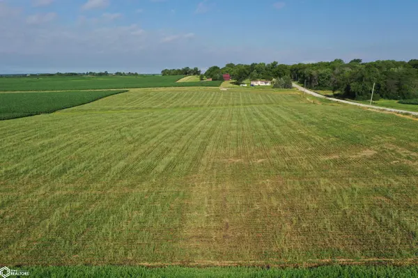 11620 Elk Horn ST, Indianola, IA 50125
