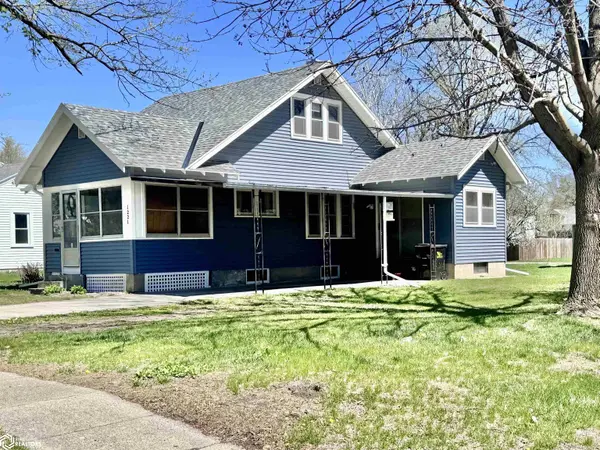 1221 12Th ST, Onawa, IA 51040