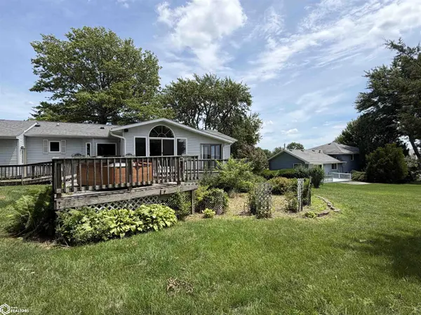 2021 Edmundson, Oskaloosa, IA 52577