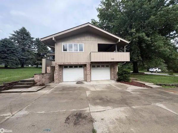110 Sunnyside, Dumont, IA 50625