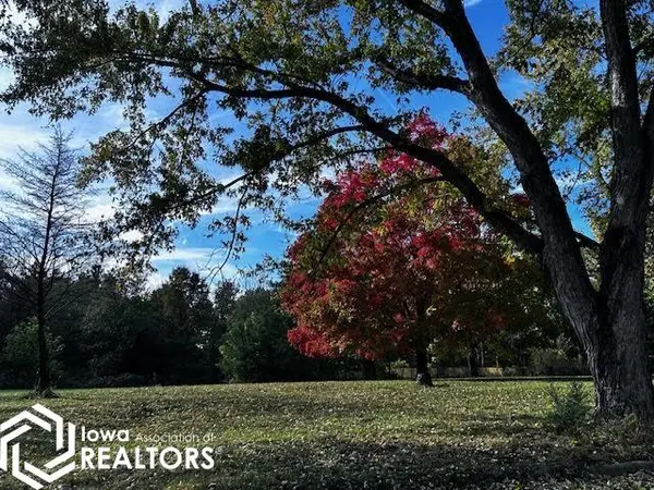 1502 Wonder WAY, Fairfield, IA 52556