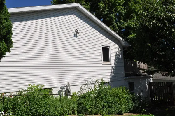 264 E 18th ST, Carroll, IA 51401