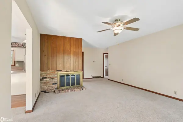 1509 4Th ST, Eldora, IA 50627