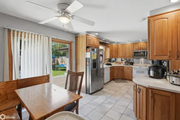 800 Terrace DR, Burlington, IA 52601