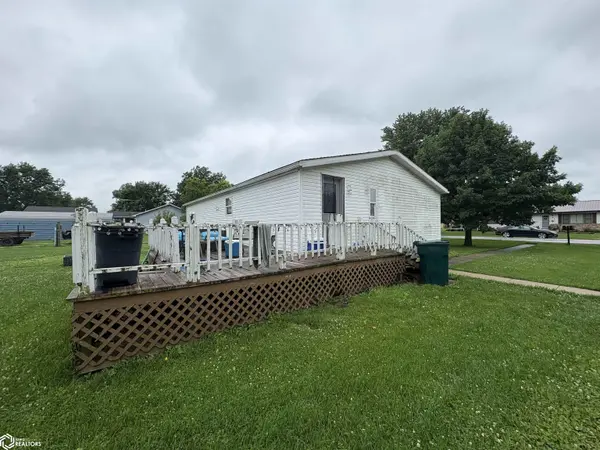 249 N Martin, Kahoka, MO 63445