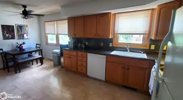 1206 Denison ST, Denison, IA 51442
