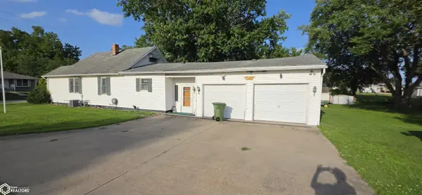 1102 3rd Ave, Albia, IA 52531