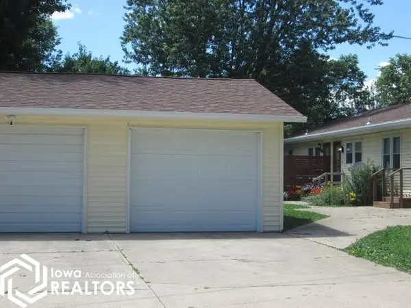 816 E Main ST, Belmond, IA 50421