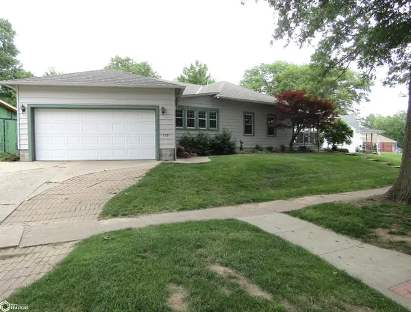 110 Ridge Road, Atlantic, IA 50022