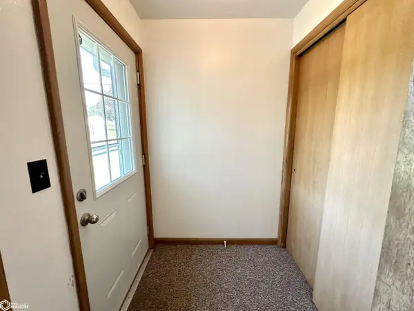 316 8th AVE, Grinnell, IA 50112