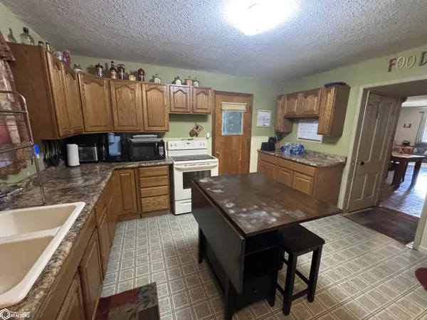701 W Mills ST, Creston, IA 50801
