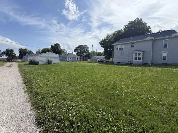 1116 High Ave W, Oskaloosa, IA 52577