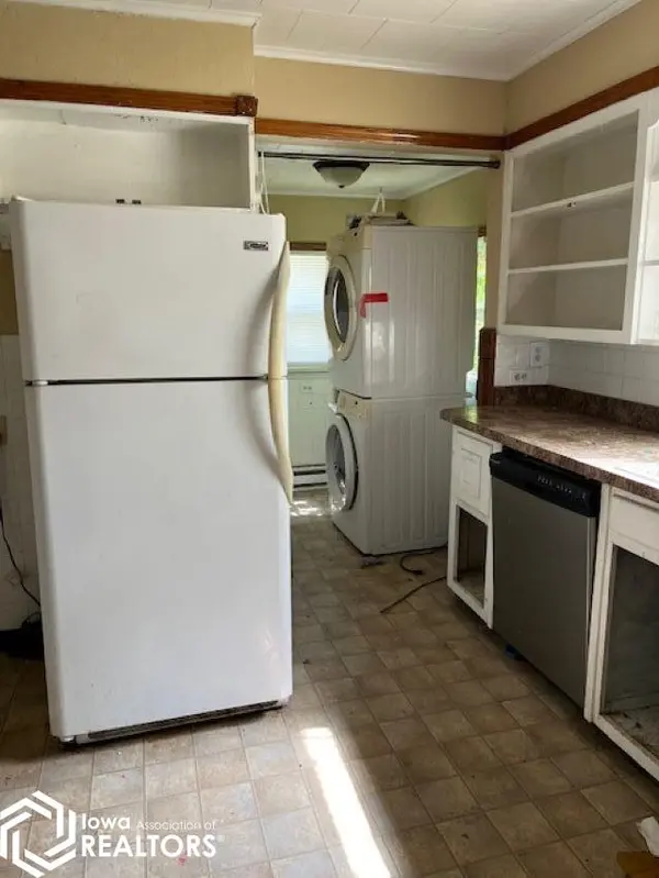 649 N Main, Centerville, IA 52544