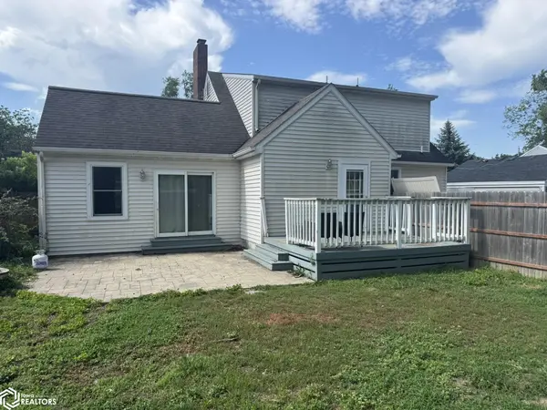 209 W Golf AVE, Ottumwa, IA 52501