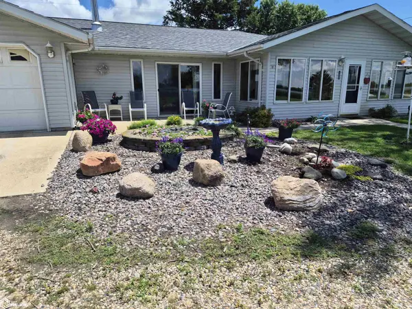 1990 Elm Lake DR, Clarion, IA 50525