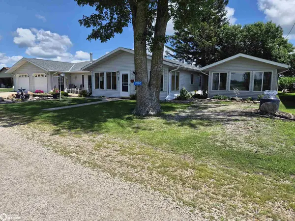 1990 Elm Lake DR, Clarion, IA 50525