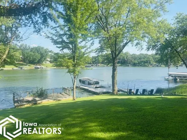 316 Hillcrest RDG, Montezuma, IA 50171