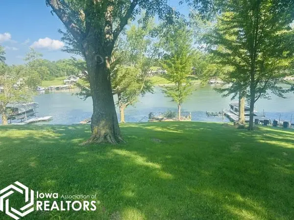 316 Hillcrest RDG, Montezuma, IA 50171