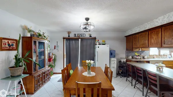 10910 Ulmus AVE, Rockford, IA 50468