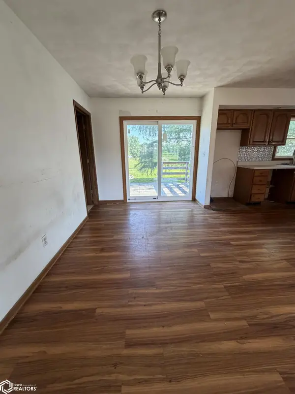 2764 295Th ST, Danville, IA 52623