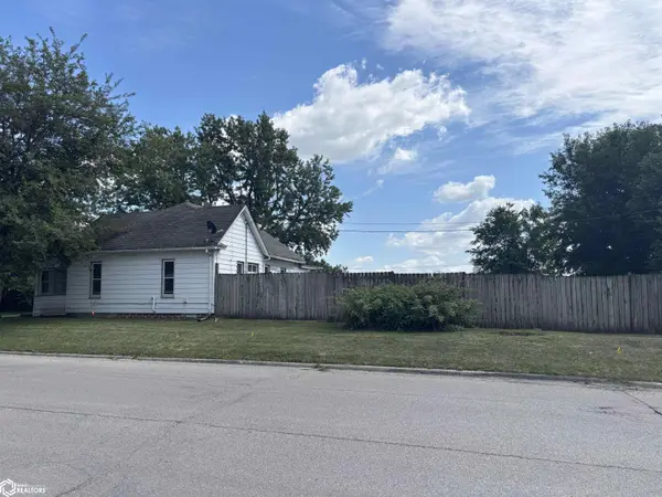 310 N Mulberry ST, Creston, IA 50801