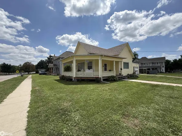 503 S Clinton ST, Albia, IA 52531