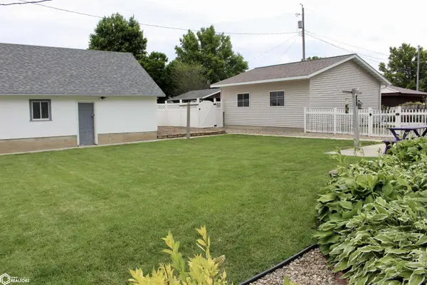 301 5Th ST, Griswold, IA 51535