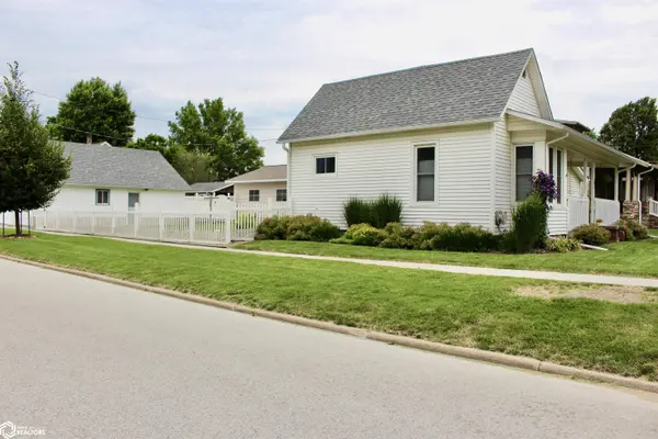301 5Th ST, Griswold, IA 51535