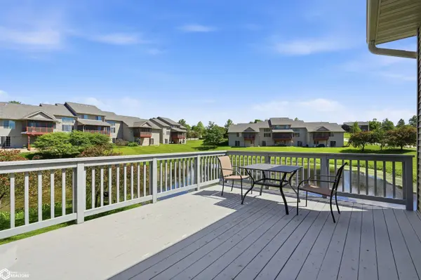 276 Hickory CT, Tiffin, IA 52340