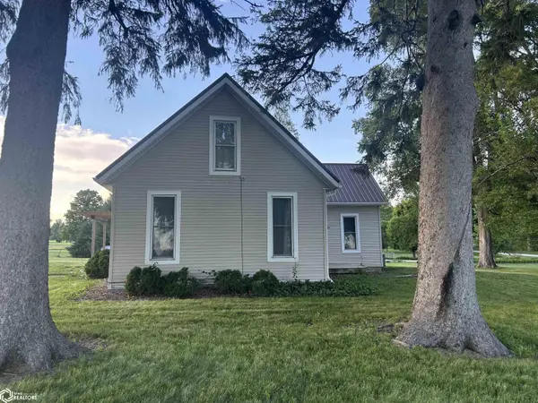 504 W Central, Winfield, IA 52659