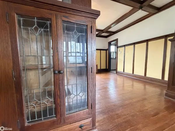 626 E 7th ST, Newton, IA 50208