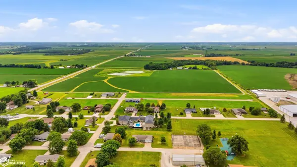 45 S 4th ST, Houghton, IA 52631