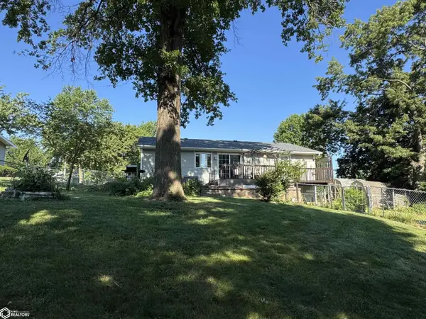 623 N 3Rd ST, Centerville, IA 52544