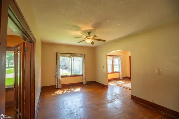306 E college, Algona, IA 50511