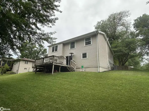 612 Winchester DR, Ottumwa, IA 52501